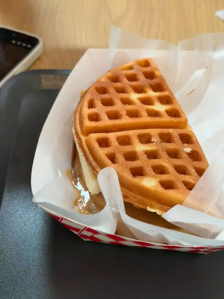 圍爐